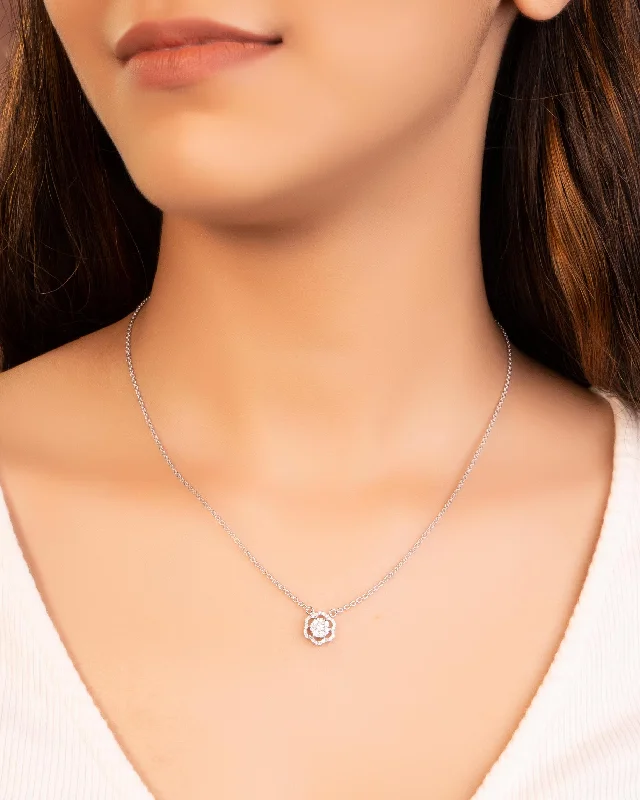 Women’s elegant silver necklace-Diamond Pendant