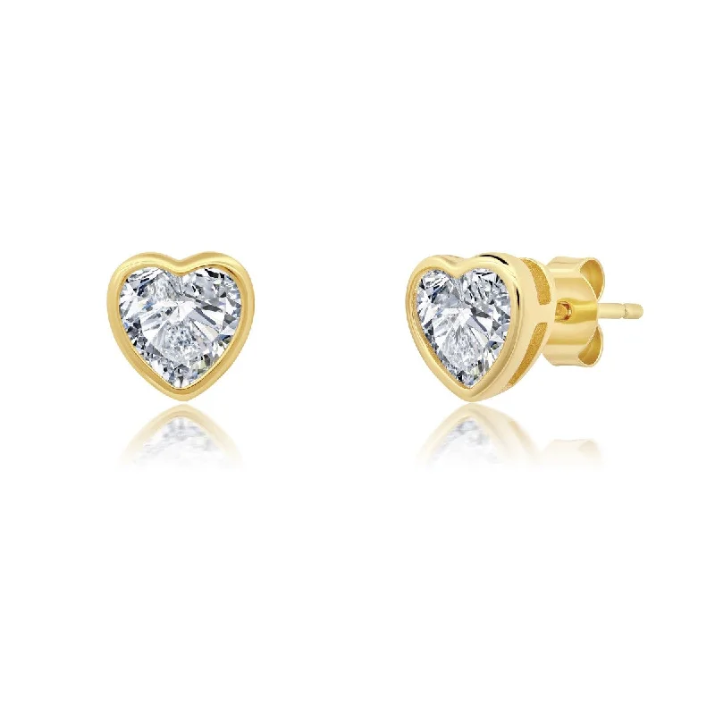 Women’s diamond hoop earrings-Crislu 18KT Yellow Gold Plated Sterling Silver Heart Stud Earrings