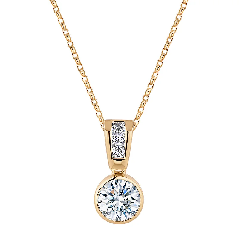 Women’s casual necklace-Fancy pendant with 1.21 carats* of diamond simulants in 10 carat yellow gold