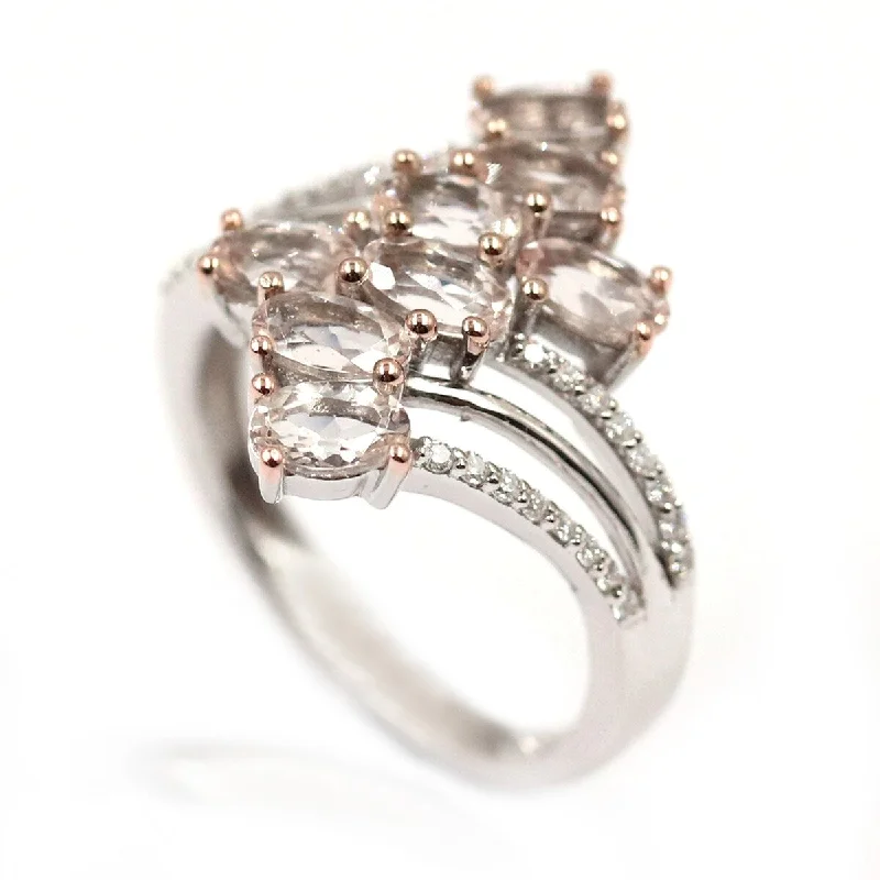 Women’s heart-shaped diamond ring-14KT White Gold Morganite and White Diamond Ring