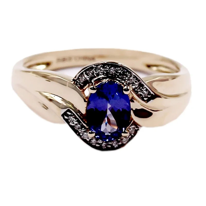 Women’s oval ring-14KT Yellow Gold Tanzanite and Diamond Ring